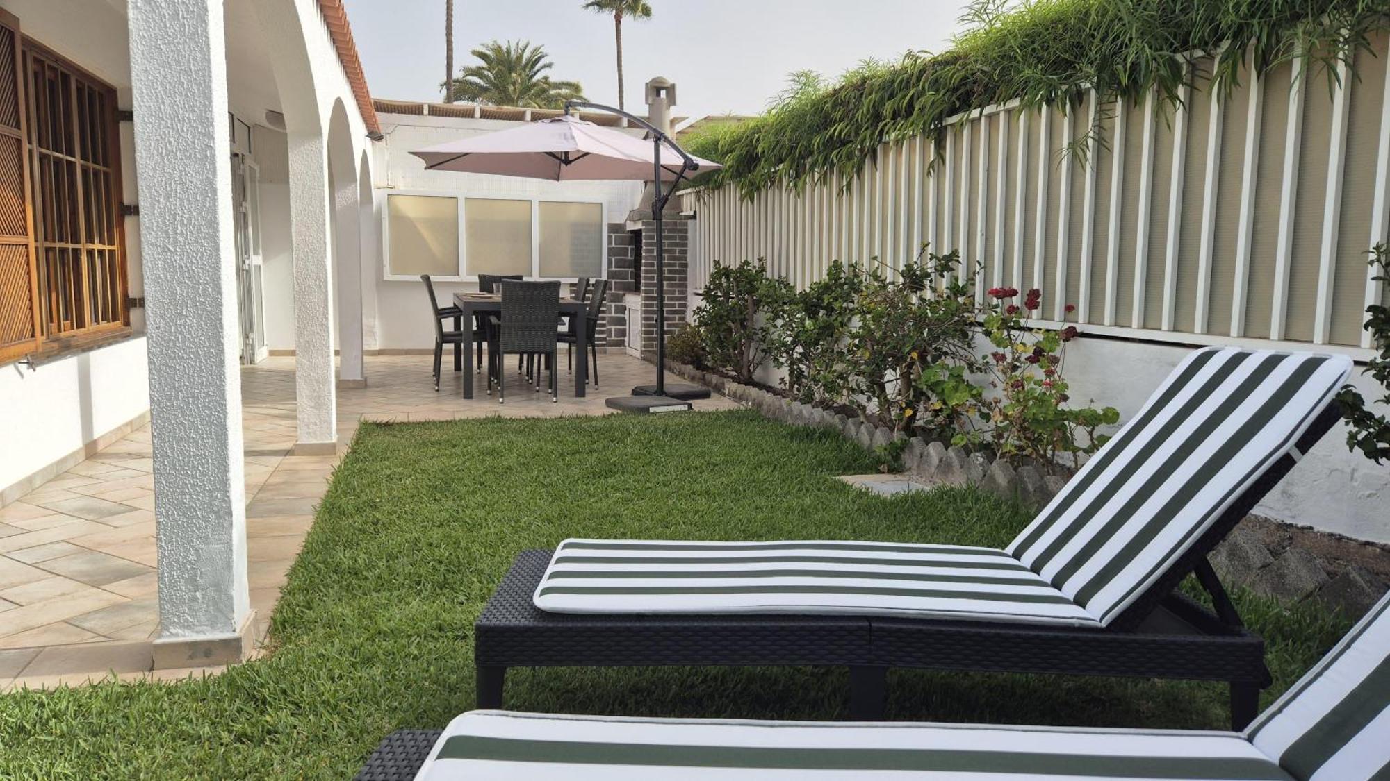 Oasis Holycan - By Gestion Vacacional Canarias San Bartolomé Buitenkant foto