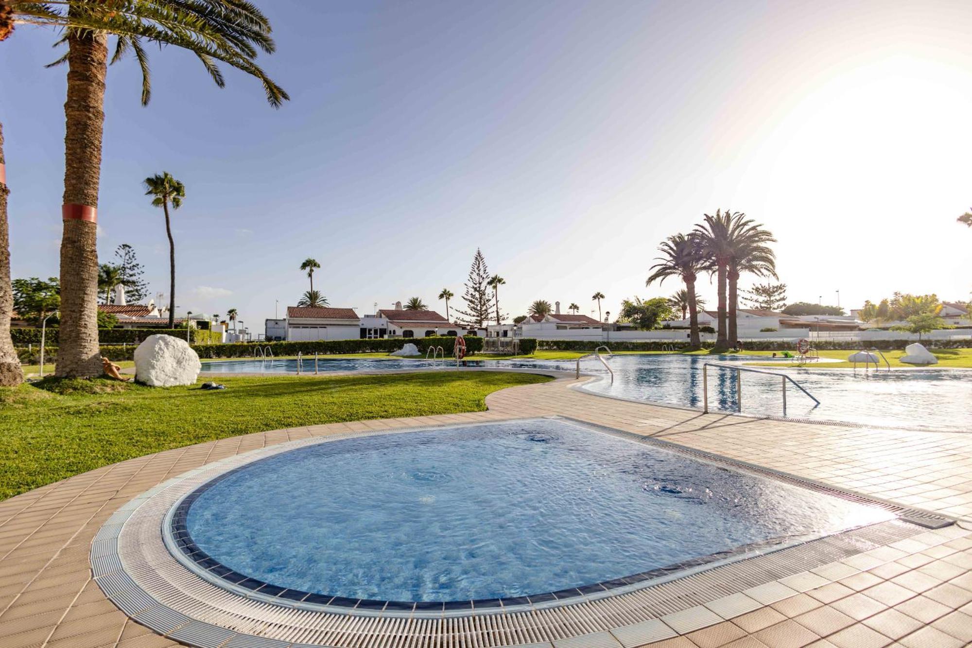Oasis Holycan - By Gestion Vacacional Canarias San Bartolomé Buitenkant foto