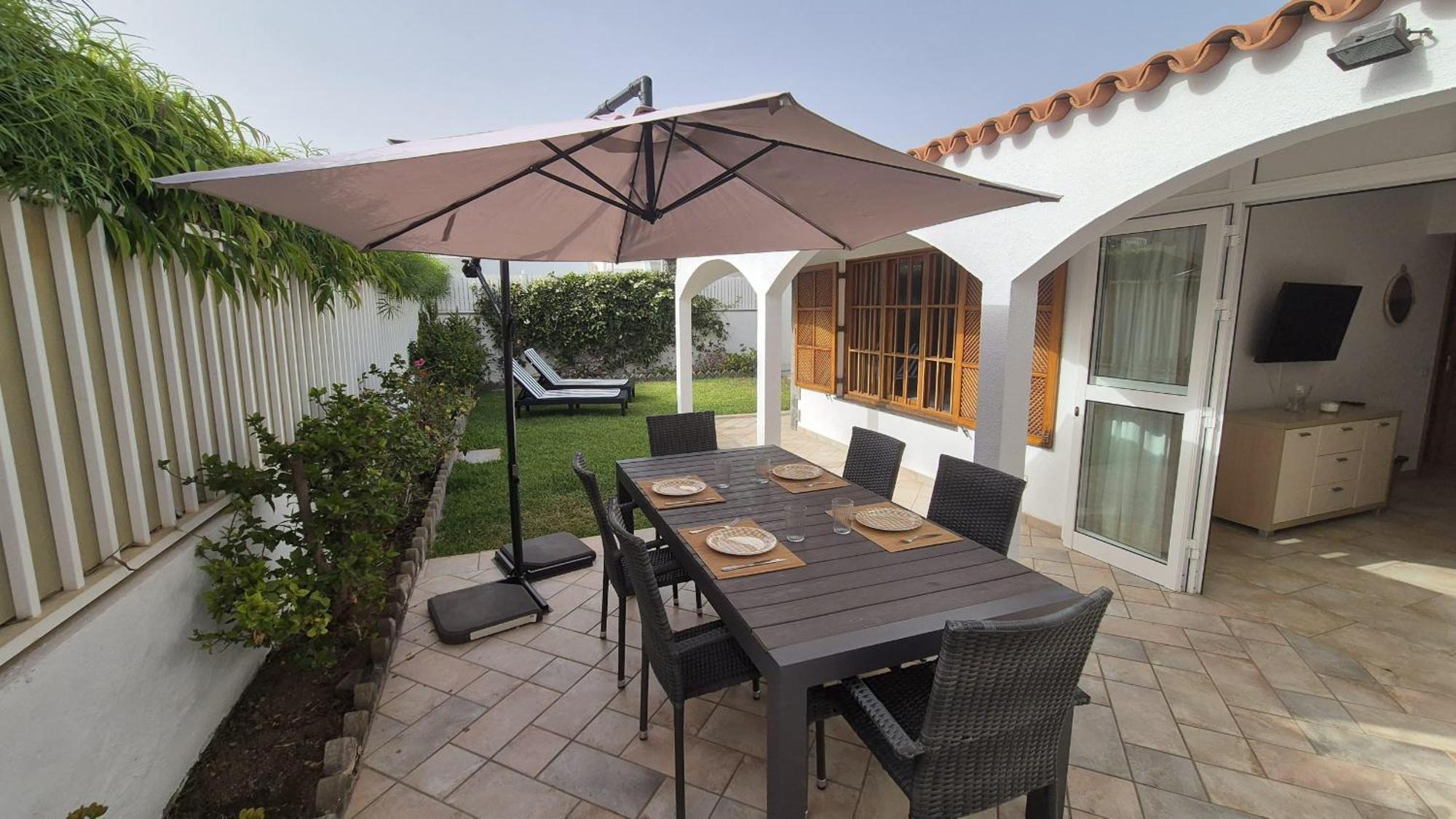 Oasis Holycan - By Gestion Vacacional Canarias San Bartolomé Buitenkant foto